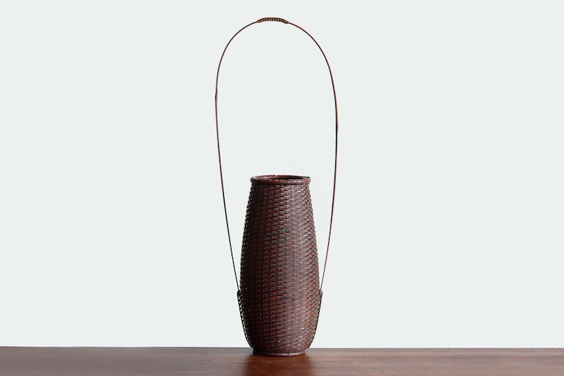 Hounan Iwao Japanese Handwoven Bamboo Hanaire Vase – 43.5 cm Tall, Collectible Craft