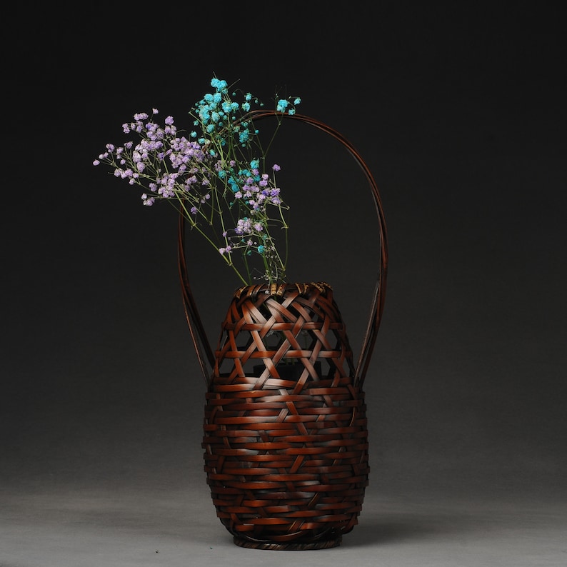 Giỏ hoa tre đan Hanaire 35 x 17 x 13 cm – kèm ống lót